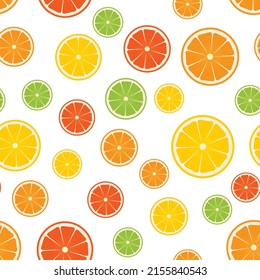 Farbiges, nahtloses Zitrusmuster. Scheiben aus Orange, Limette, Zitrone, Pampelmuse auf weißem Hintergrund. Frische saftige Früchte. Vektorvorlage für Verpackungspapier, Gewebe, Textilien, Tapeten, Scrapbooking usw.