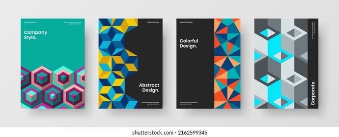 Conjunto de plantillas de diseño de vectores A4 de cobertura corporativa colorida. Composición de diseño de banner de mosaico intenso.