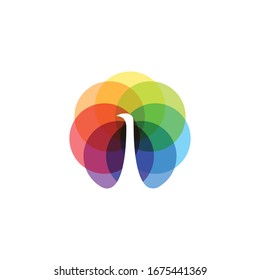 Diseño del logo del vector de pavo real colorido. 
