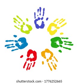 Coloridas huellas de manos humanas. Concepto de unidad y amistad. Impresiones de palma multicolor aisladas sobre blanco. Ilustración de grunge vectorial.