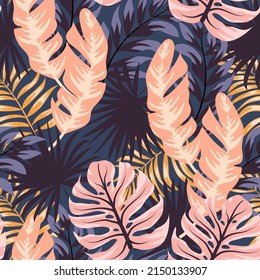 Patrón ininterrumpido colorido con plantas y hojas tropicales. Fondo de verano con hojas exóticas. Diseño exótico para tela, papel, cubierta, decoración interior y otros usuarios.