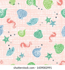 Colorful sweet pastel vector seahorse, starfish and seashell seamless pattern background. Great for kids, wallpaper, fabric, nurseries.