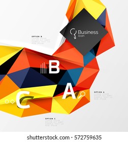 Objeto geométrico 3d de mosaico triangular colorido con infografía. Fondo abstracto vectorial para diseño de flujo de trabajo, diagrama, opciones de número o diseño web