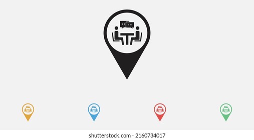 Comunicación, icono de conversación en la ubicación. Dos personas hablando icono en la ubicación. Glifo simple, elemento de ilustración plana de iconos de temas de personas