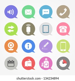 Iconos web de comunicación establecidos en las nubes de voz de color