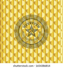 Das Symbol des Kommunismus im goldenen Emblem. Skaliert Muster. Vektorillustration Illustration. Detaillierte Angaben.