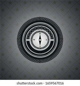 icono de brújula dentro del emblema oscuro. Retro