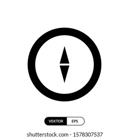 Compass icon vector illustration logo template for many purpose. Isolated on white background.