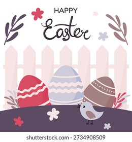 Composición con huevos de Pascua, valla y pájaro de dibujos animados