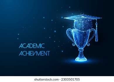 Concepto de logro académico, grado universitario en estilo futurista bajo poligonal con tapa de graduación y trofeo sobre fondo azul oscuro. Ilustración vectorial de diseño de conexión abstracta moderna.