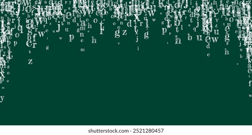 Konzept des schulischen Hintergrunds. Weiße Kreide, die Buchstaben der englischen Sprache fallen. Fremdsprachen studieren Konzept. Zurück zum Schulbanner auf Tafelhintergrund.