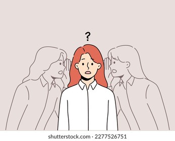 Mujer confusa escucha voz interior. Frustradas mujeres escuchan a otras personalidades dudar sobre la toma de decisiones. Ilustración vectorial.