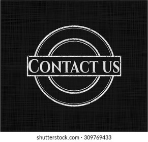 Emblema de tiza de contacto con nosotros