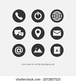 Contáctenos con los iconos. Iconos vectoriales planos simples establecidos en fondo blanco, Ilustración vectorial.