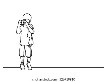 continuous line drawing of boy making photos with camera