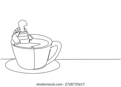 Kontinuierliche Linienzeichnung von niedlichen verspielten Schildkröte zeigt niedliche Tier Einweichen in Kaffeetasse für Naturkonzept. Einzigartiges Design bietet das Reptil für ein internationales Schildkröten-Tagesthema in minimalistischem Design.