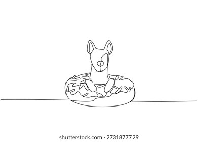 Dibujo de línea continua de hiena muestra un animal lindo complicado sentado dentro de la rosquilla para el concepto de postre dulce. El diseño único presenta un mamífero del zoológico de safari para el tema del día internacional de la comida en estilo minimalista