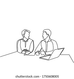 Es wird eine Diskussion über die kontinuierliche Zeichnung von zwei Mitarbeitern geführt. Zwei Geschäftsleute sitzen im Büro und redet während der Arbeit.