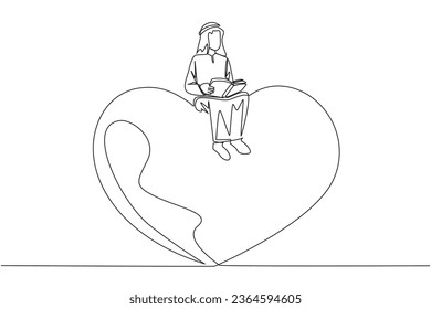 Continuous one line drawing Arab man sitting on big heart. Reading romantic fiction book. Enjoy storyline. Hobby reading story books. Book festival concept. Single line draw design vector illustration