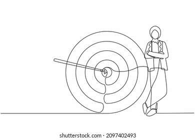 Continuous one line drawing Arabian businesswoman or manager standing next to target. Arrow hit target exactly. Successful business strategy, marketing concept. Single line design vector illustration