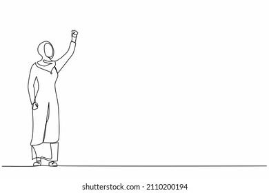 Continuous one line drawing Arabian businesswoman executive celebrate her successful, raising hands with clenched fists up over head. Success and vision concept. Single line draw design vector graphic