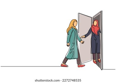 Continuous one line drawing Arabian businesswoman at door welcomes her friend in. Woman is inviting her friend to get into her house. Hospitality concept. Single line draw design vector illustration