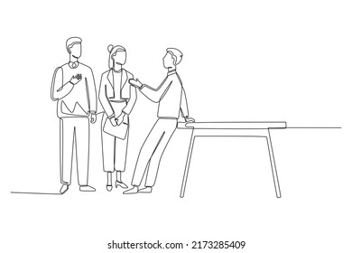 Continuous one line drawing business team discussing about management project in office. Communication and Project management concept. Single line draw design vector graphic illustration.