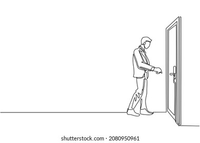 Continuous one line drawing businessman inserts the key into the keyhole which is on the door. Man opens office room door with key. Success business concept. Single line draw design vector graphic