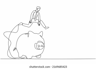 Kontinuierliche Zeichnung eines Geschäftsmannes, der über das Sparschwein springt. Einsparungen bei Investitionen. Finanzmanagement, Haushaltsplanung, Sicherheit der Geldspeicherung. Vektorgrafik-Einzelzeilendesign