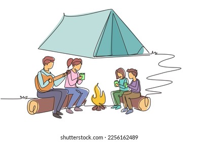 Continuo dibujo de una línea alegre de la familia acampando con hoguera por la noche. Tomar té sentado en los troncos. Padre tocando guitarra y cantando canciones con niños. Ilustración vectorial de diseño de líneas simples