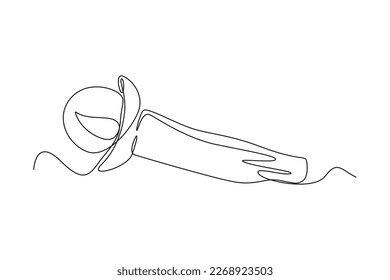 Continuous one line drawing cloves. Vegetable concept. Single line draw design vector graphic illustration.