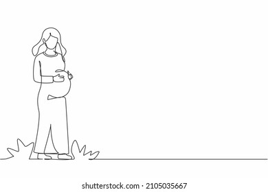 Continuous one line drawing happy pregnant woman holds her belly. Pregnancy resources type. Active well fitted pregnant female character. Happy pregnancy. Single line draw design vector illustration