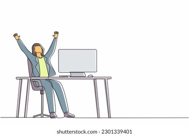 Una línea contínua dibujando a una feliz empresaria sentada con las manos levantadas en su lugar de trabajo. Trabajador de oficina celebra el éxito del proyecto de la empresa. ilustración vectorial de diseño de línea única