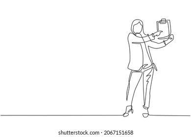 Continuous One Line Drawing Office Workers Standing With Clipboards. Woman In Formal Wear. Young Businesswoman Cartoon Character In Flat Style. Single Line Draw Design Vector Graphic Illustration