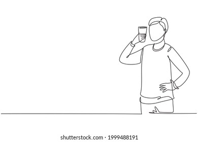 189 Man Drinking Water Bottle Line Drawing Images, Stock Photos ...