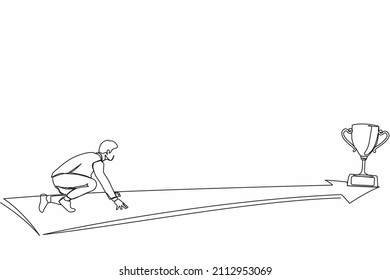 Continuous one line drawing side view businessman ready to run to trophy at end of route. Concept of vision mission and goal of business. People run to their goal. Single line design vector graphic