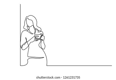 Continuous One Line Drawing. Woman Relaxing With Cup Of Tea. Vector Illustration