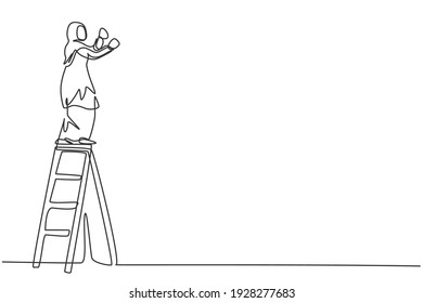 Continuous one line drawing of young Arabic female worker climb the ladder to fix rooftop house. Success business manager minimalist concept. Trendy single line draw design vector graphic illustration