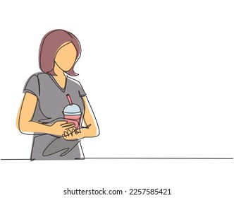 Continuous one line drawing young happy woman is drinking a plastic cup of bubble milk tea. Female enjoy bubble milk tea with street food in night market. Single line draw design vector illustration