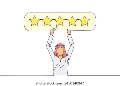 Una línea continua que dibuja al hombre árabe joven que sostiene la tabla de calificación que contiene 5 estrellas. Clasificación por estrellas. Revisión positiva. Compras en línea con dar 5 calificación. Ilustración vectorial de diseño de dibujo de una sola línea