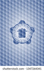 cooking pot icon inside blue emblem or badge with geometric pattern background.