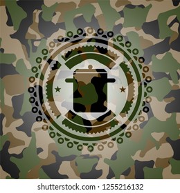 cooking pot icon inside camo emblem