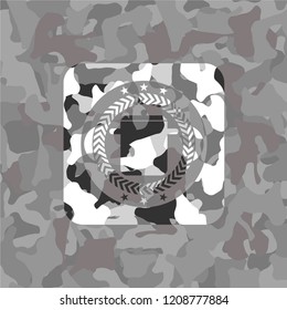 cooking pot icon inside grey camo texture