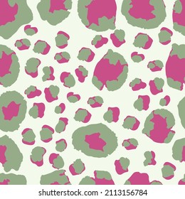 Cool Animal Skin Fashion Pattern. Elegant Cheetah Jungle Seamless Leopard Print. Modern Fabric Texture, Wild Fur Repeat Pattern. Leopard Print Seamless Vector Design. Cheetah Textile Background.