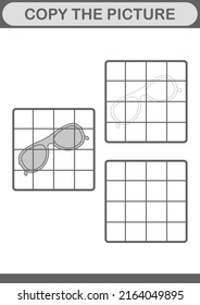 Copy the picture with Glasses. Worksheet for kids