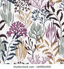 Coral reef seamless pattern. Kelp laminaria seaweed algae background. Underwater plants fabric vector illustration. Organic botanical pattern. Ocean depth undersea bottom coral reef flourish.