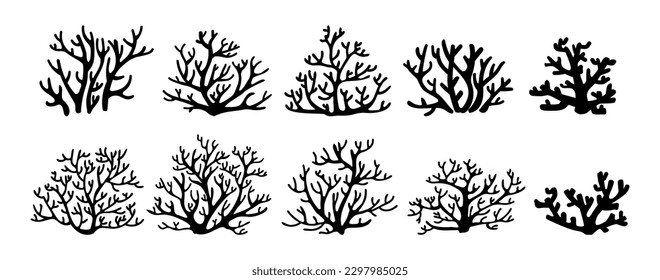 Korallenriff-Silhouetten. Meeresalgen, handgezeichnete schwarze Pflanzen, Meeresunterwasser und Meerwasser, Naturgrasdekoration. Botanische Unterwasserlaminaria. Vektorgrafik-Kurzdarstellung