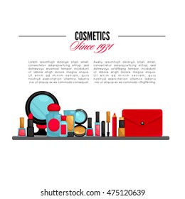 Los cosméticos y la moda componen objetos: espejo, lápiz labial, crema, estuche, cepillo. Ilustración vectorial.
