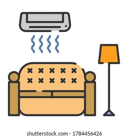 Couch im Wohnzimmer mit Klimaanlage oder Sommersaison-Element