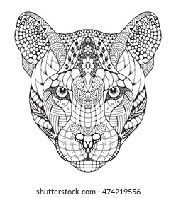 Cougar, mountain lion, puma, panther head zentangle stylized, vector, illustration, pattern, freehand pencil, hand drawn. Zen art. 